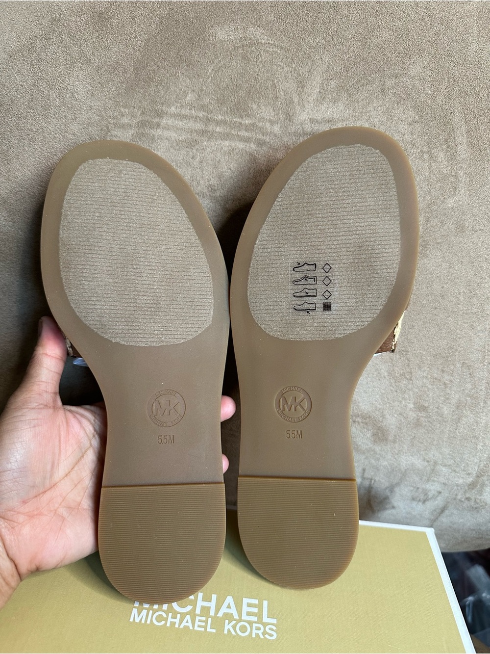 MICHAEL Michael Kors Ember Slide Brown Open Weave Raffia Logo Sandals US5.5M NEW - Picture 8 of 10